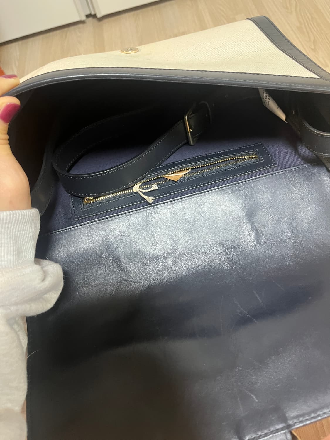 A.P.C. 캔버스 크로스백 여름 아페쎄 상품이미지4