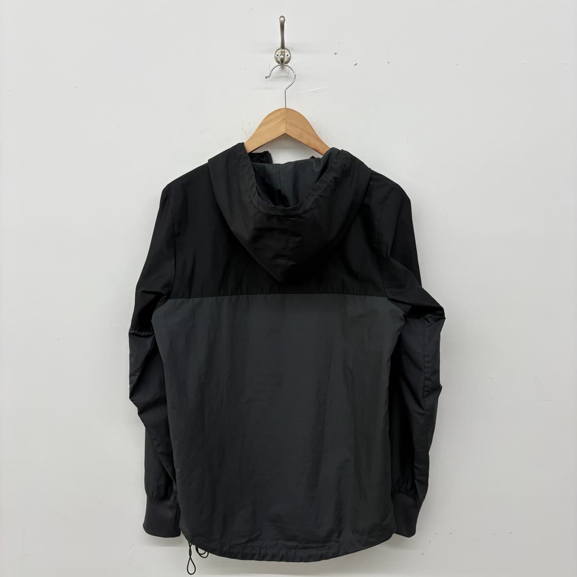 나이키 블랙 바람막이 후드 집업 남성S 상품이미지6