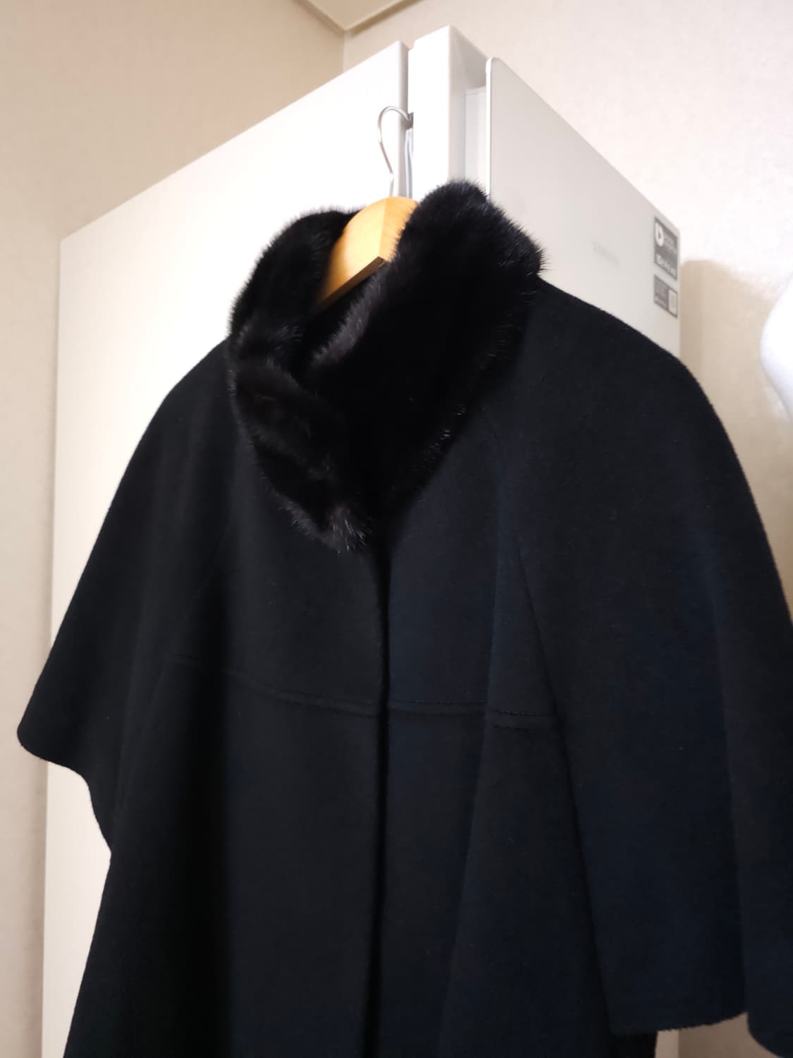 룸나인 밍크카라 앙고라 케이프 코트 상품이미지2