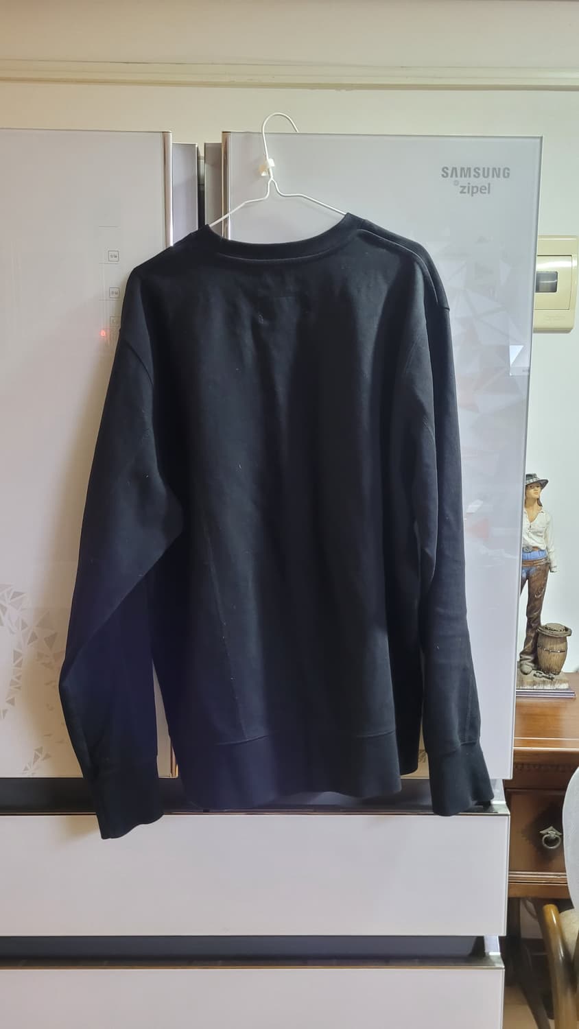 어콜드월 나침반 맨투맨 상품이미지5