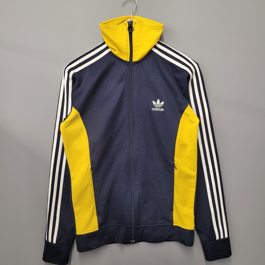 Adidas 아디다스 유로파 트랙탑 네이비/옐로 상품이미지3