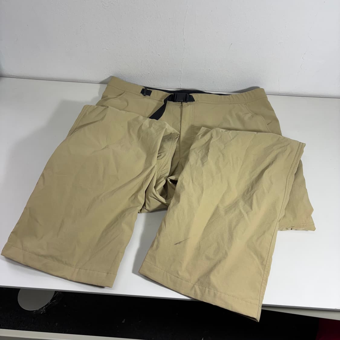 XL 몽벨 베이지 레귤러핏 카고 방한 나일론 등산팬츠 상품이미지3