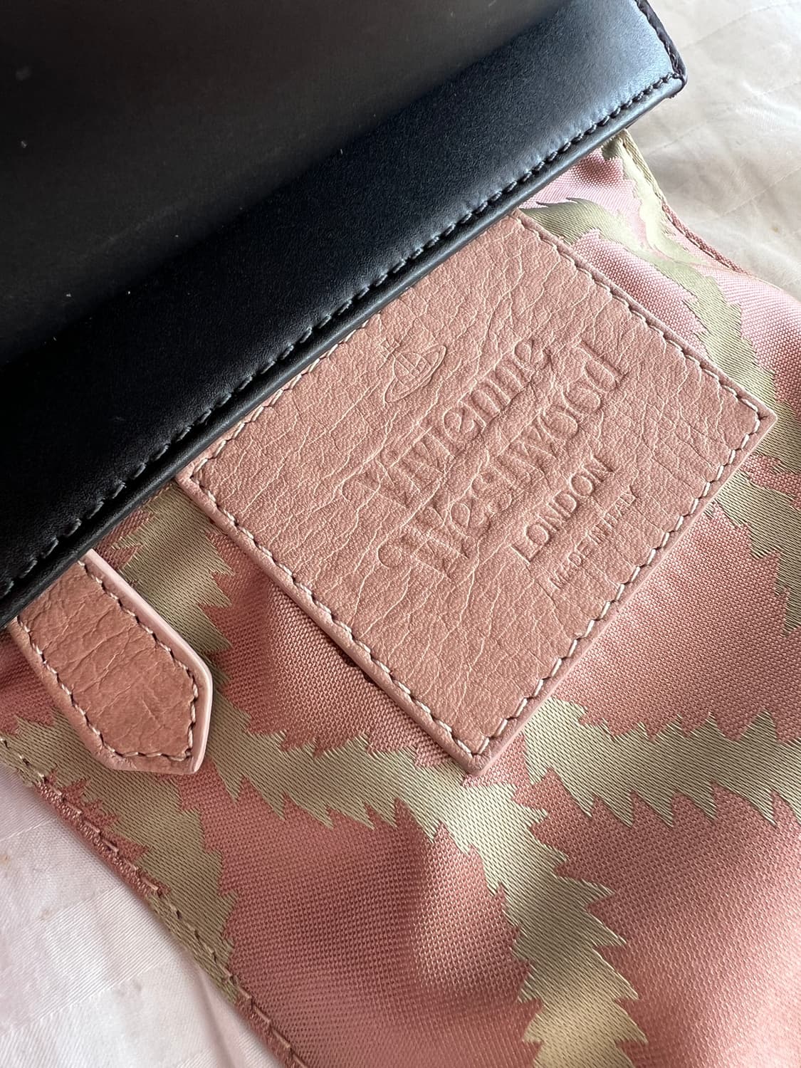 비비안웨스트우드 알렉스 사첼 레더 크로스백 상품이미지5