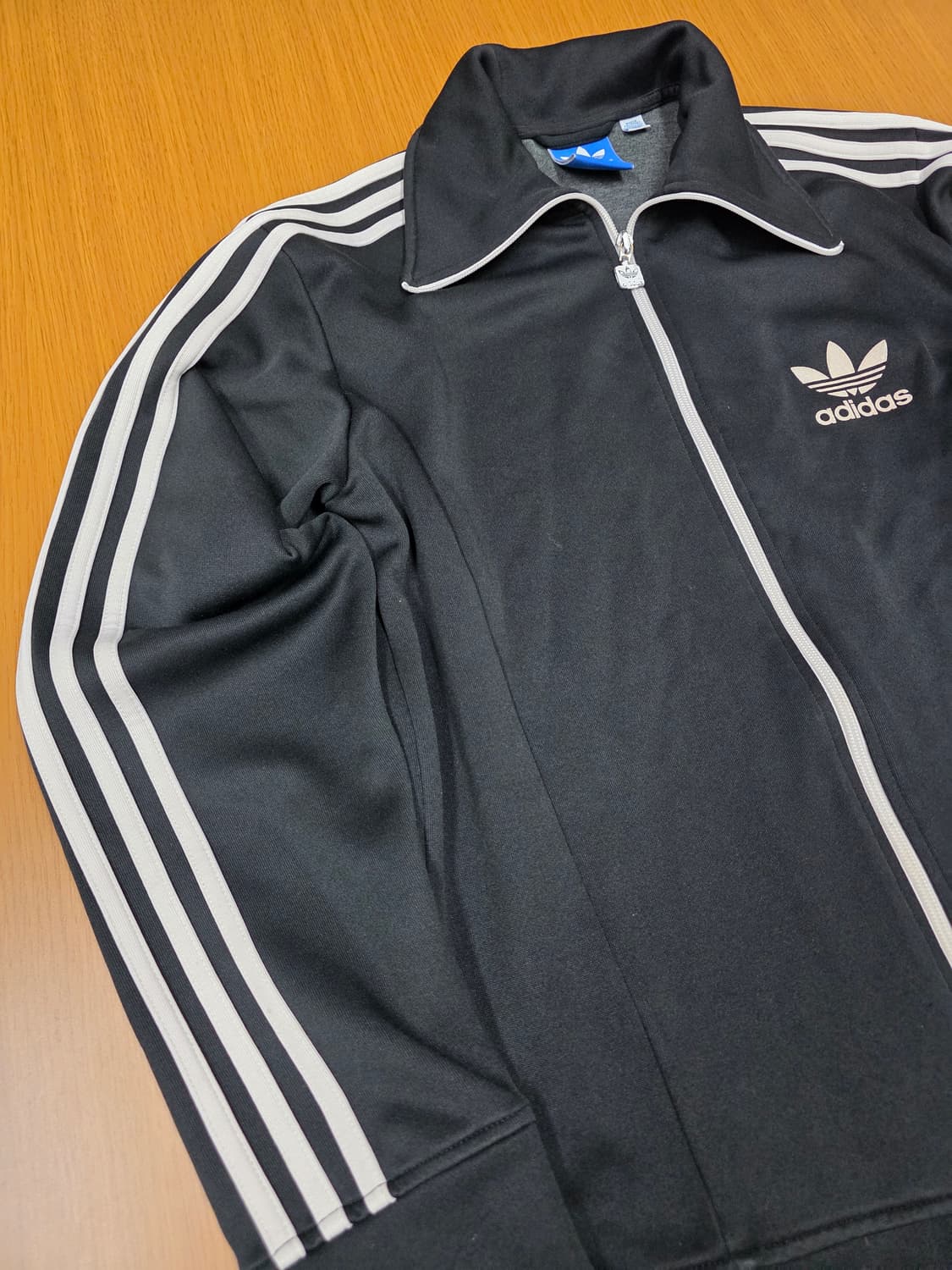 아디다스 유로파 트랙탑 블랙 105 상품이미지4