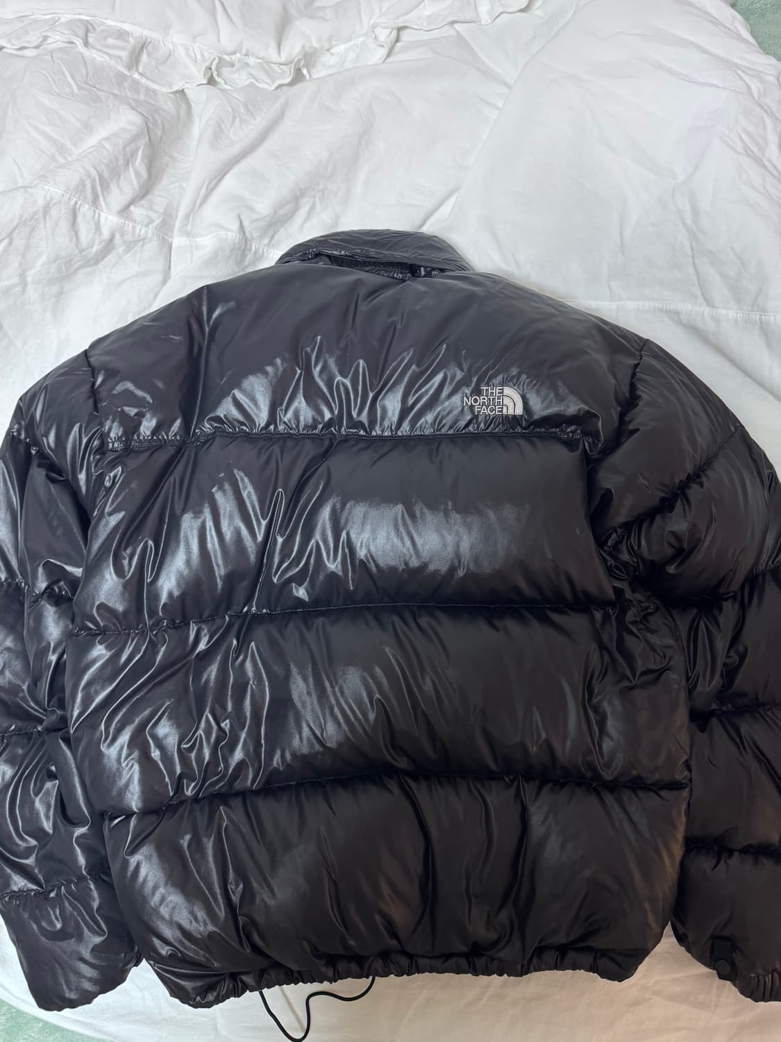 노스페이스 유광 700 눕시 패딩 급처 상품이미지2
