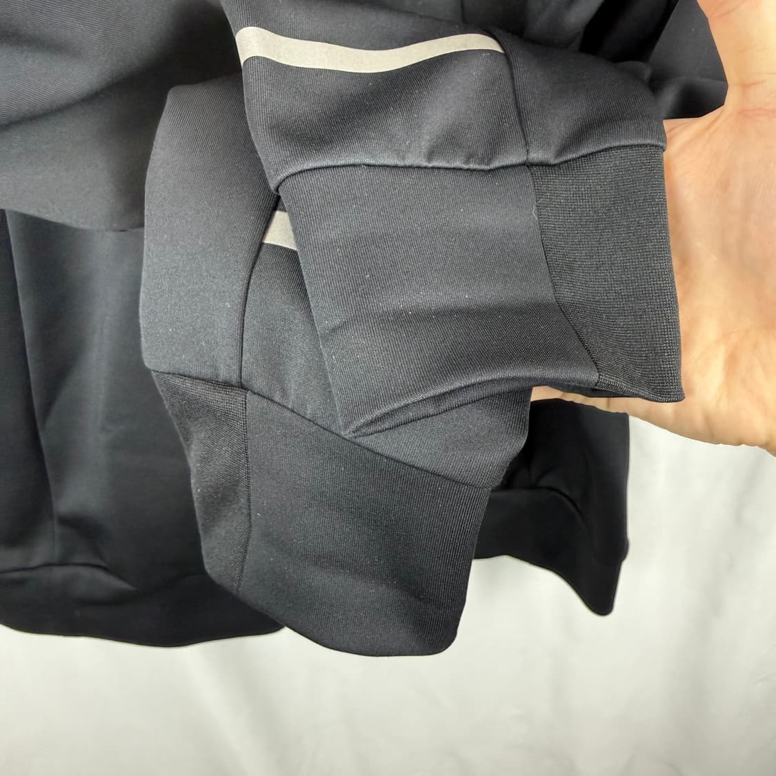 (105) 아디다스 포모션 트랙탑 져지 블랙 상품이미지4