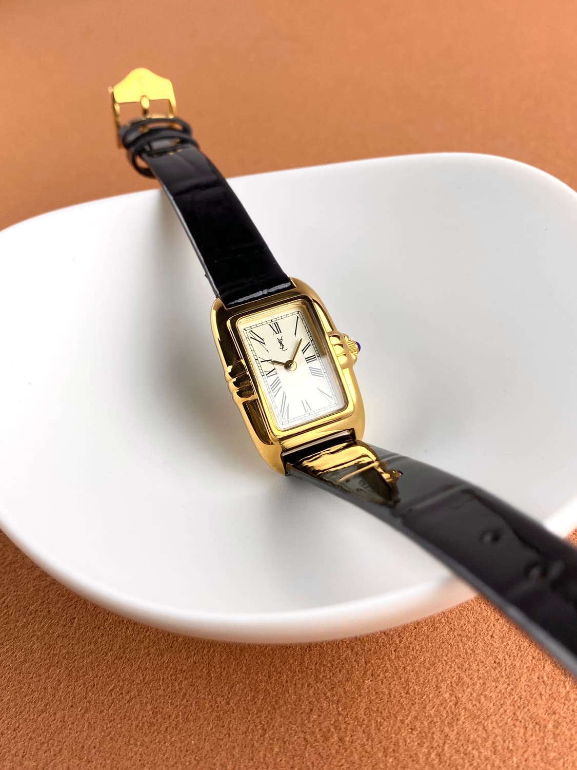 YSL lady mini gold watch 상품이미지1