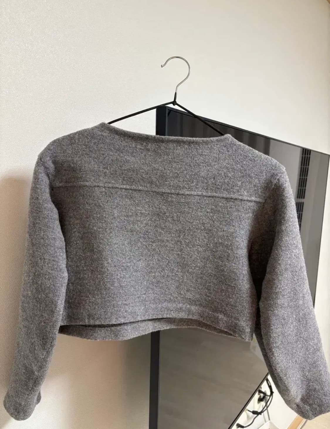 COS 코스 크롭 니트 그레이 상품이미지2