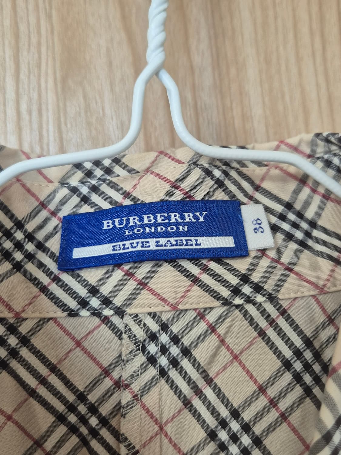 버버리 Burberry 블루라벨 풀노바체크 셔츠 38사이즈 상품이미지2