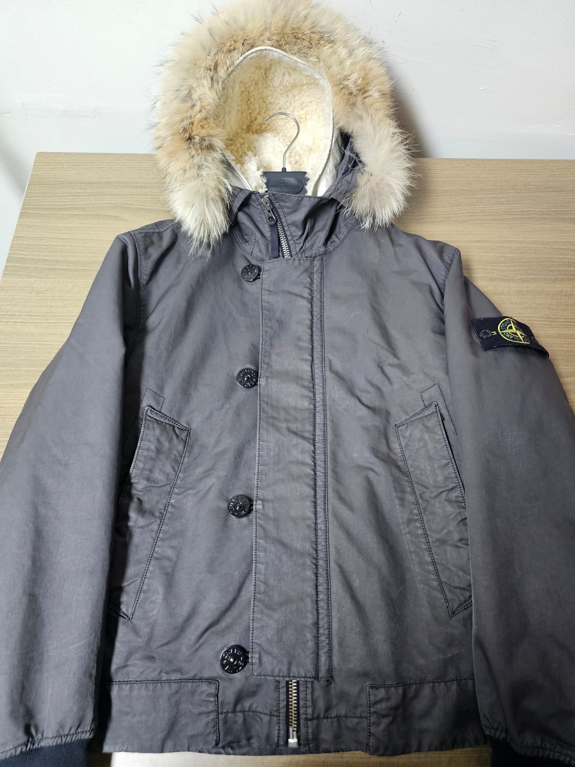 스톤아일랜드 Silver Sherling Liner Fur 다비드 자켓 상품이미지3