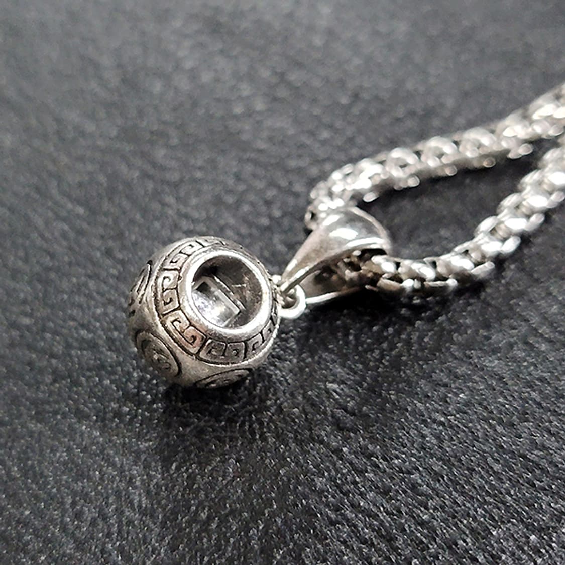 육자진언 백동 펜던트 엔틱 선물 원형 불교 남자 목걸이 상품이미지4