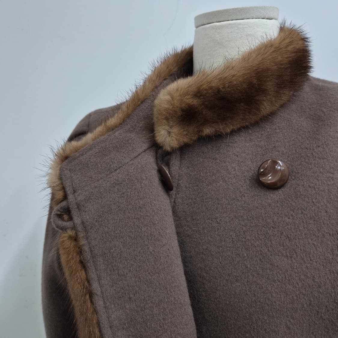 이태리 브라운 캐시미어 밍크퍼 트리밍 롱코트 상품이미지9