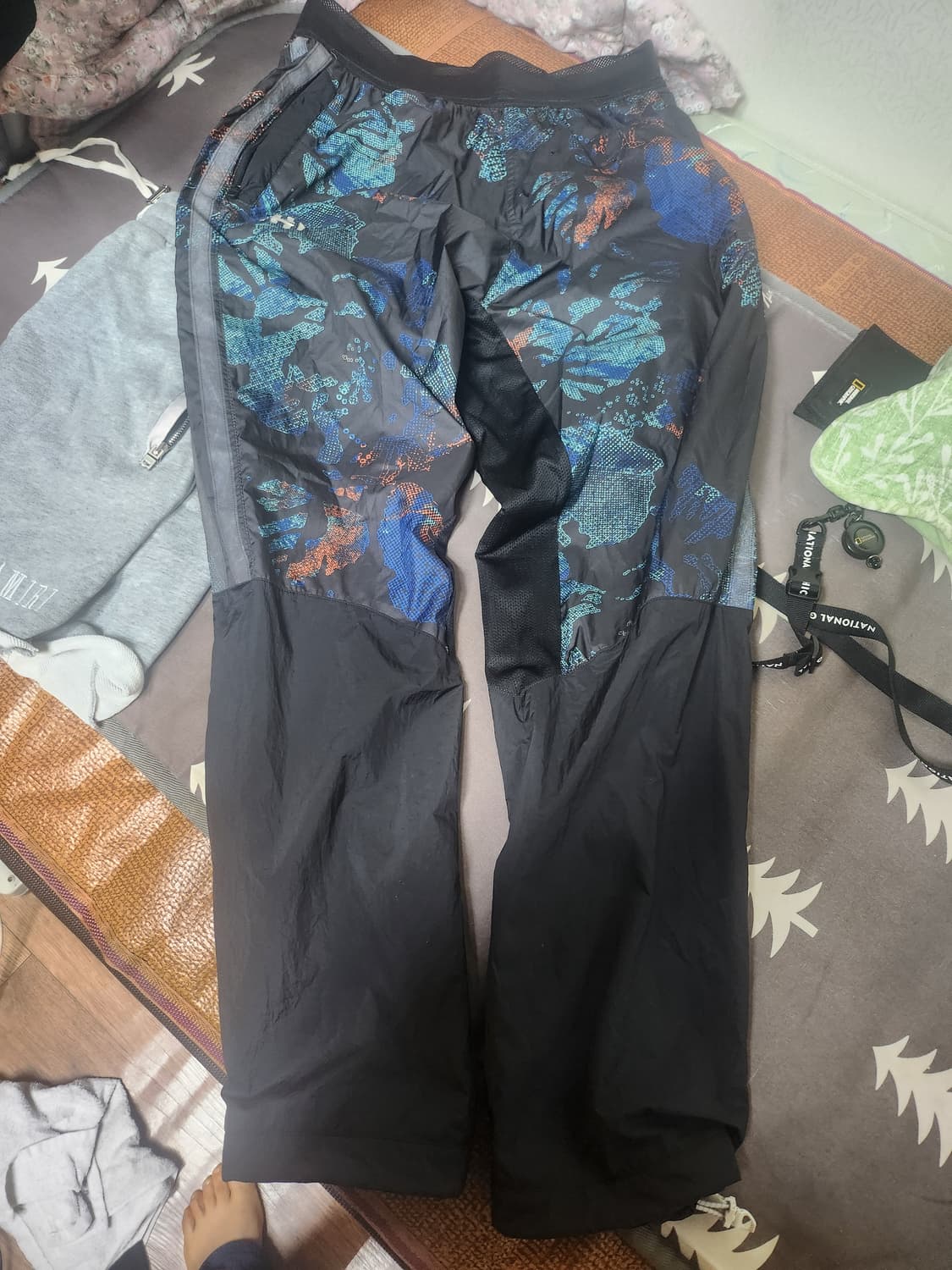 아디다스 미드라이즈 팬츠 상품이미지1