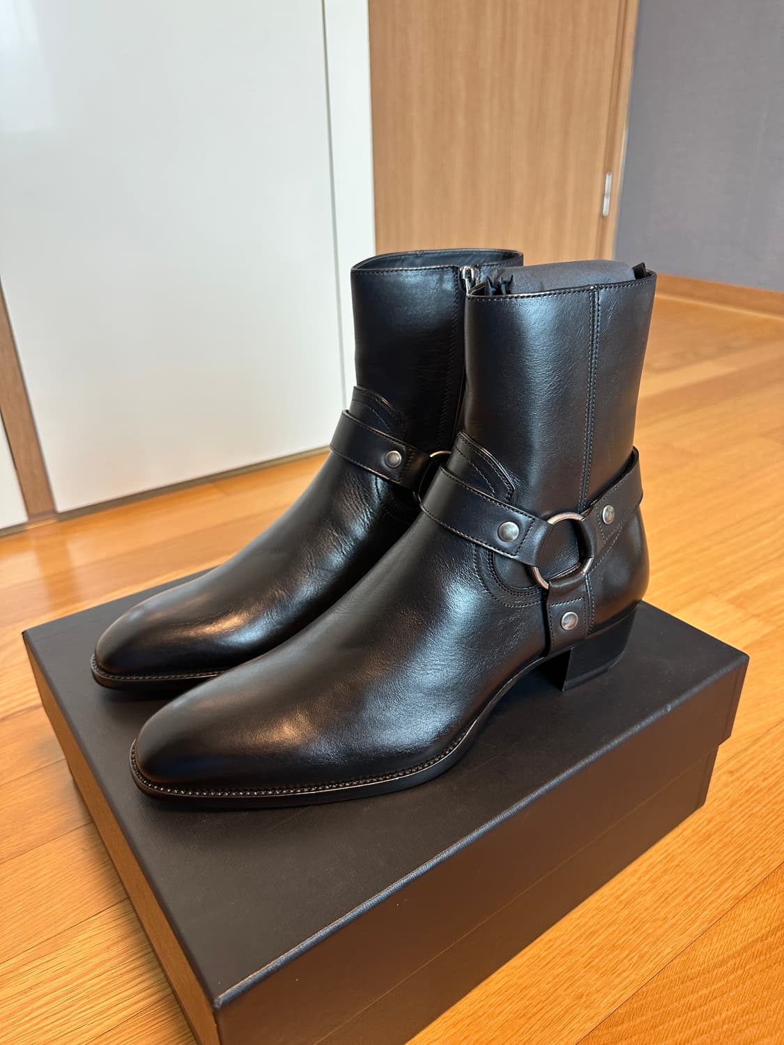생로랑 하네스 부츠 44사이즈 상품이미지3