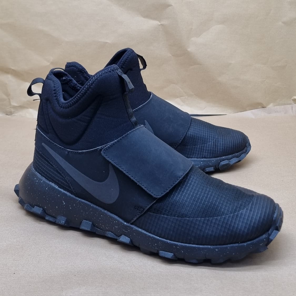 나이키 로쉐미드 윈터 스테미너 240 상품이미지1