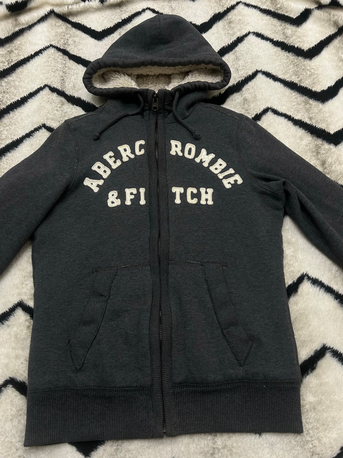 [S]아베크롬비 양털 안감 스펠아웃 후드집업/그레이 상품이미지3