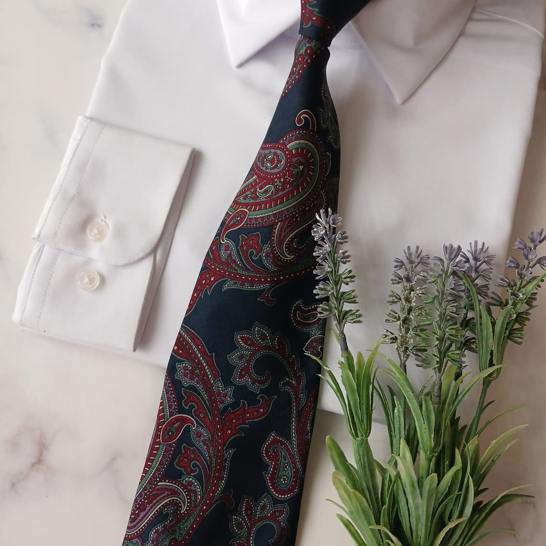지방시 실크 네이비 페이즐리 넥타이 10.2cm A등급 A18911
 상품이미지5