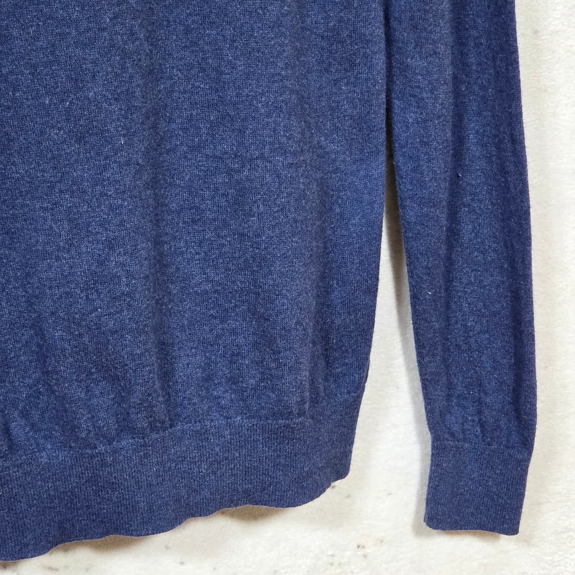 유니클로 네이비 슬림핏 니트 상품이미지6