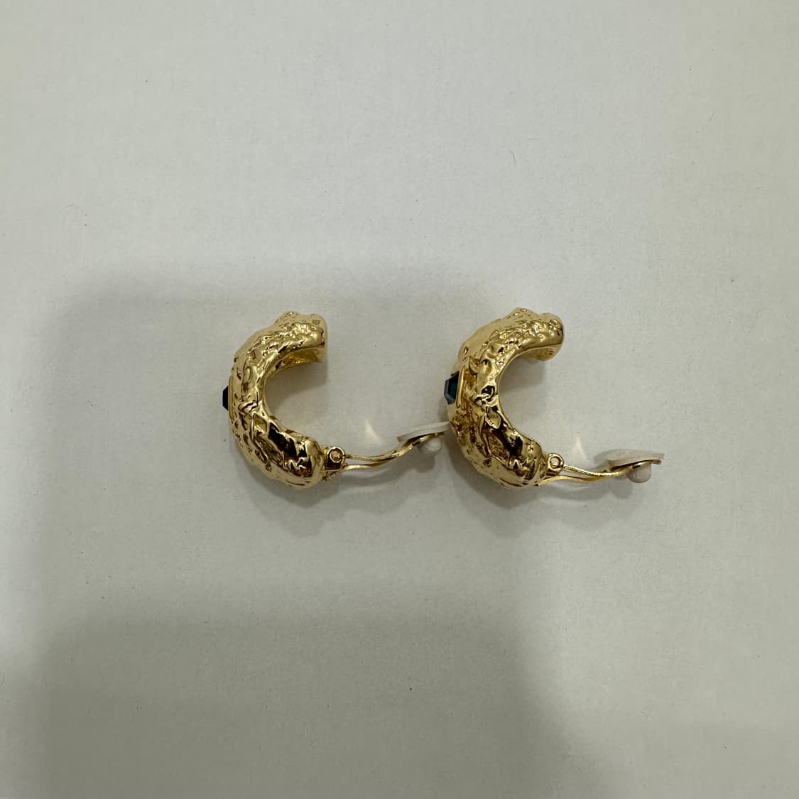 이브생로랑 입생로랑 ysl 프랑스 빈티지 골드 블루 클립온 이어링 상품이미지5