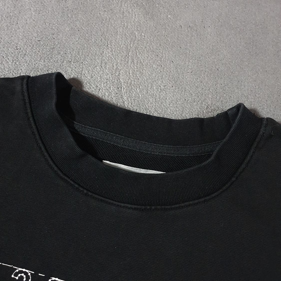 메종마르지엘라 넘버링 빅로고 맨투맨 50 상품이미지2