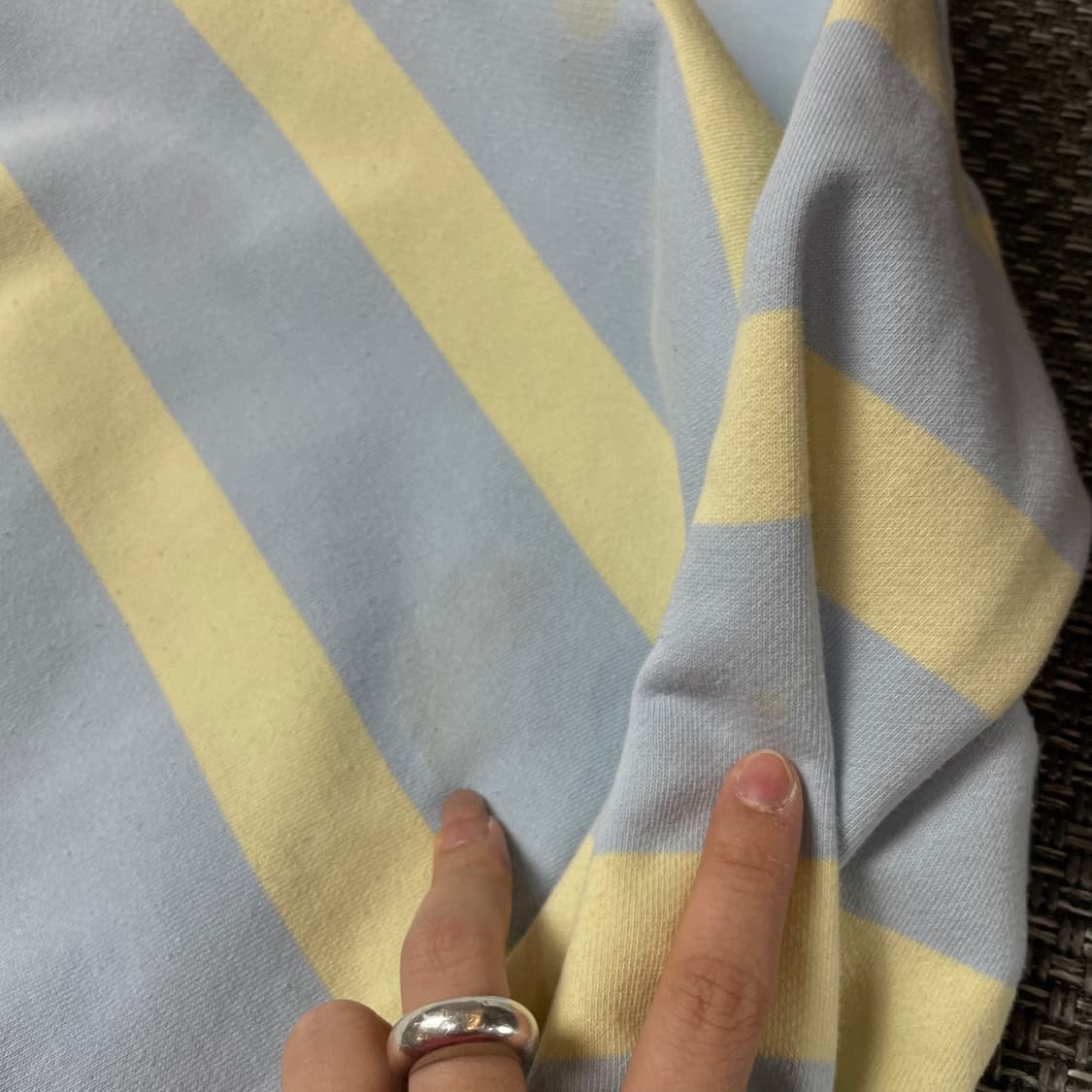 뉴발란스 키즈 스카이블루 옐로우 단가라 반집업 맨투맨 160 상품이미지6