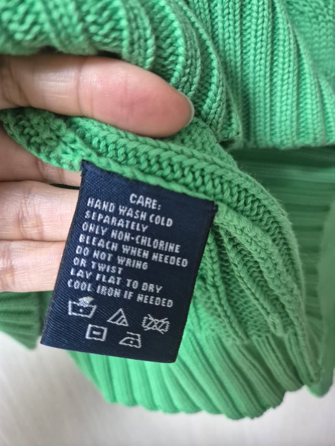 폴로 랄프로렌 케이블 니트  꽈배기니트 브이넥 M 상품이미지4