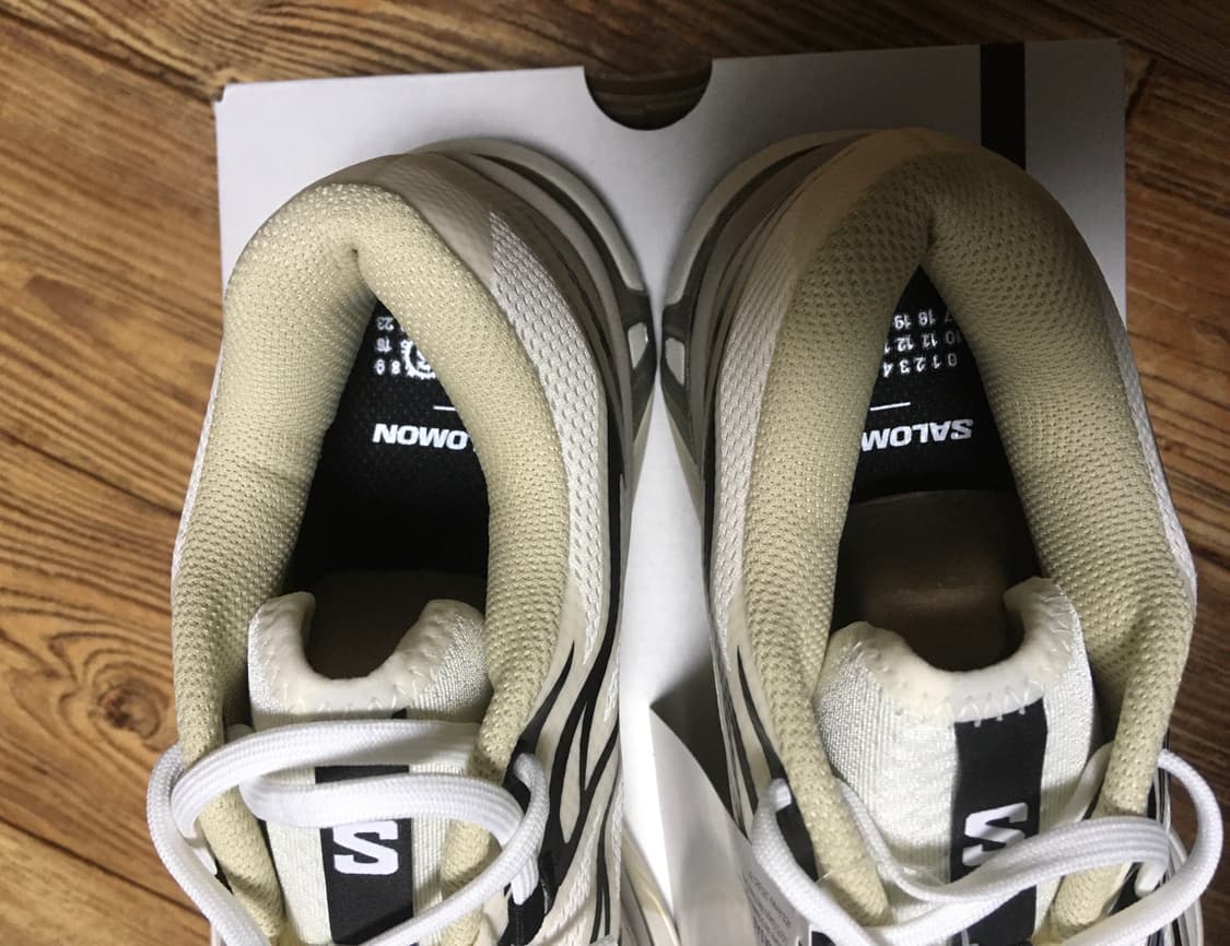 (270)살로몬 MM6 XT 바닐라 아이스 블랙 판매합니다 상품이미지3