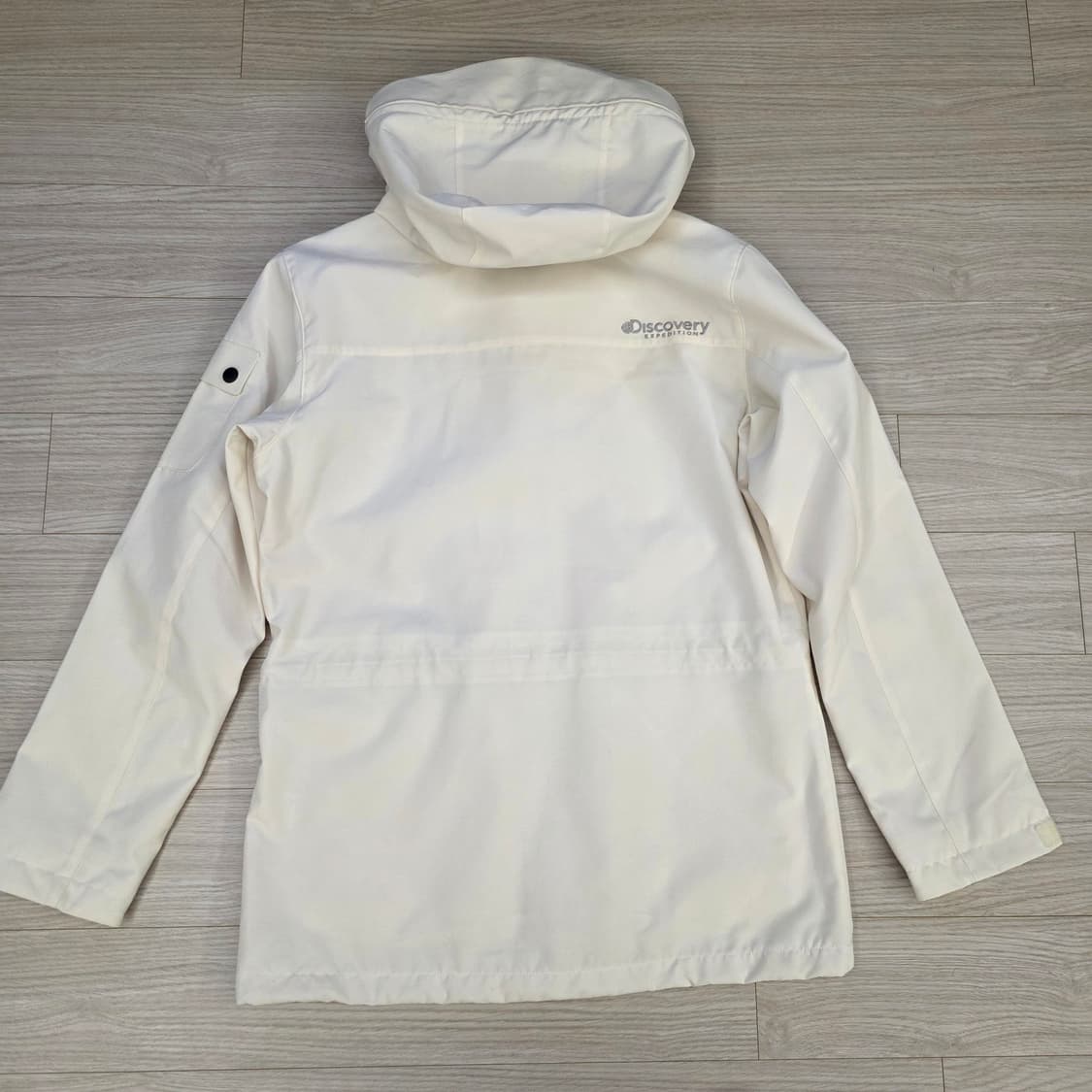 디스커버리 익스페디션의 멀티포켓 바람막이 재킷 새상품 상품이미지6