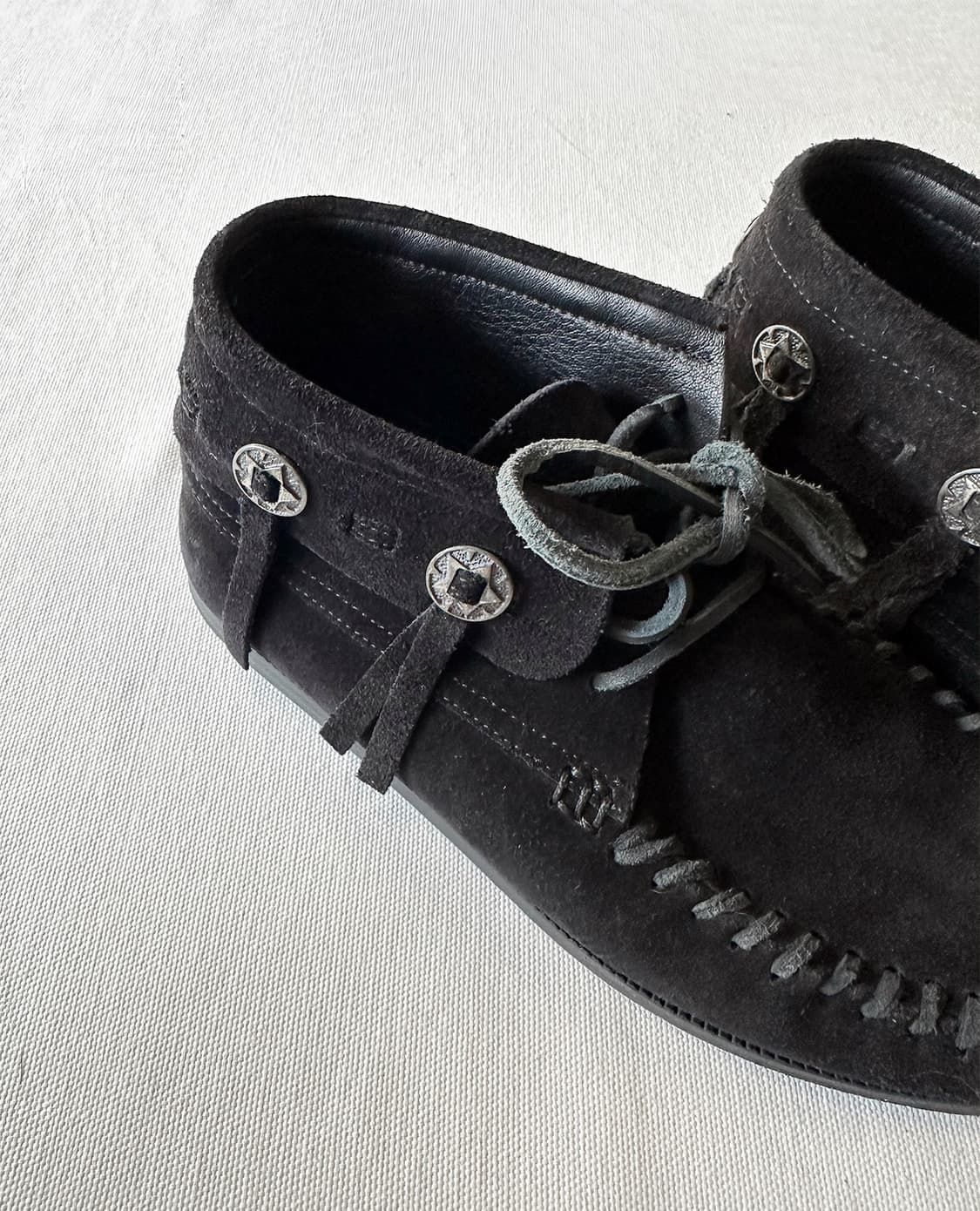 SAINT LAURENT suede tassel boots 상품이미지4