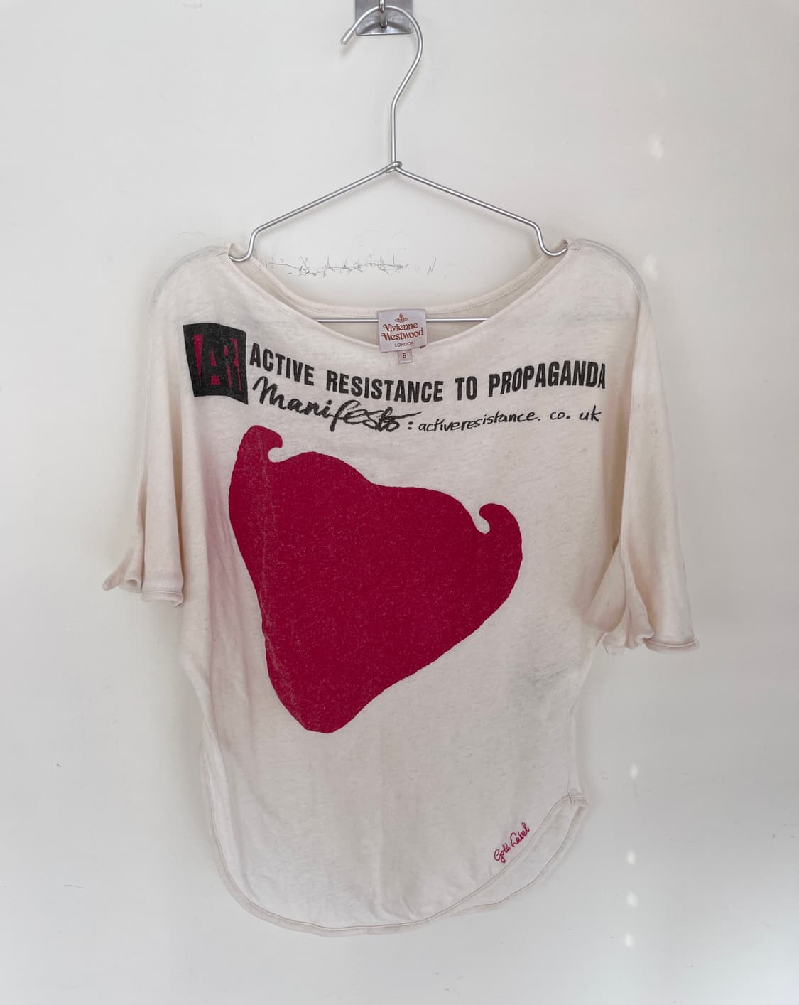 비비안 웨스트우드 Active Resistance 컬렉션 티셔츠 상품이미지6