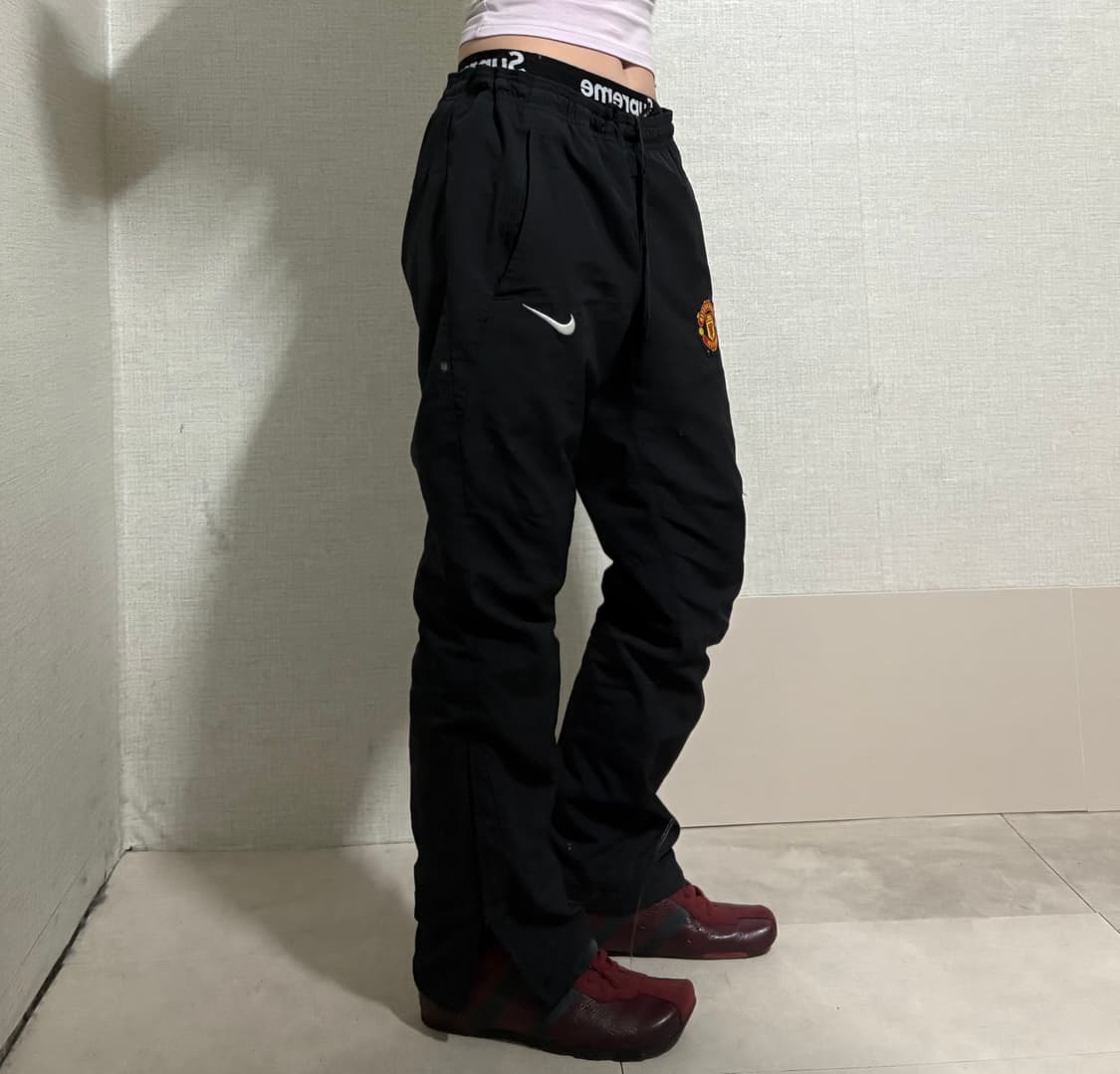 나이키 맨유 트레이닝 팬츠 상품이미지2
