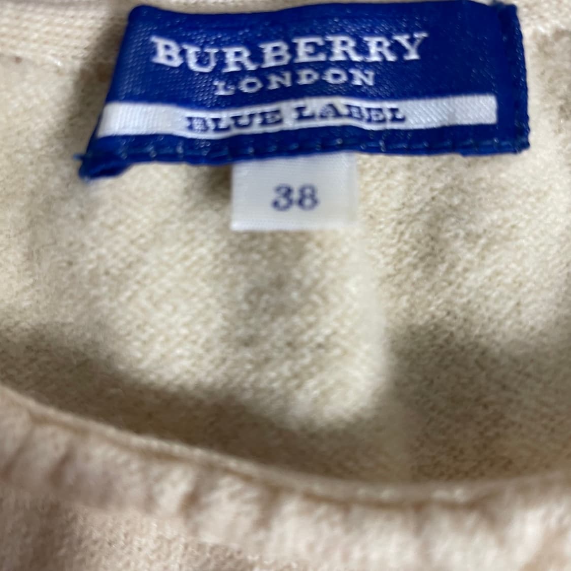 [38] 버버리 니트 (새상품급) 상품이미지9