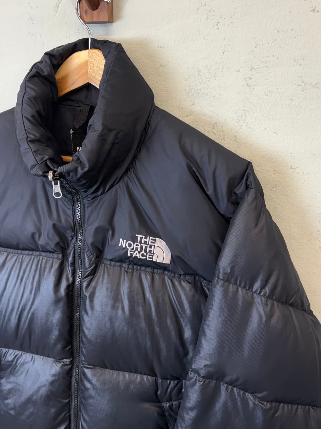 노스페이스 구형 700 눕시 패딩 블랙 상품이미지5