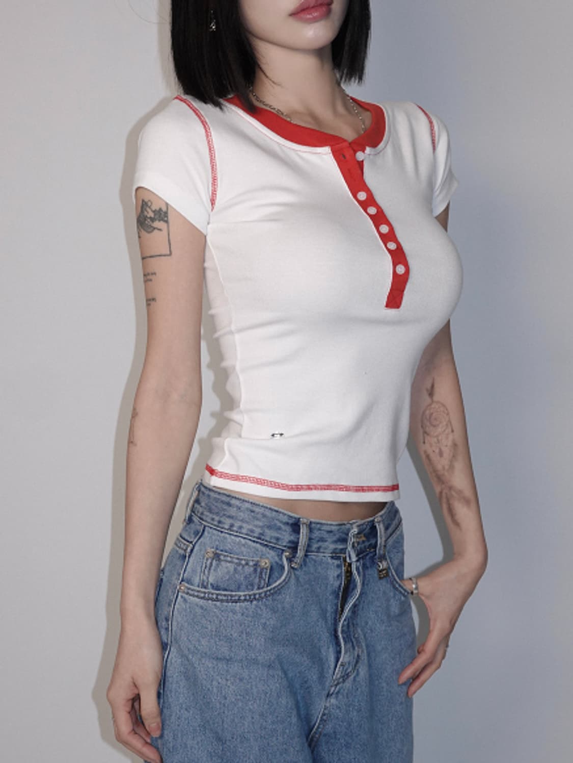  페일제이드 컬러 스티치 버튼 티 상품이미지3