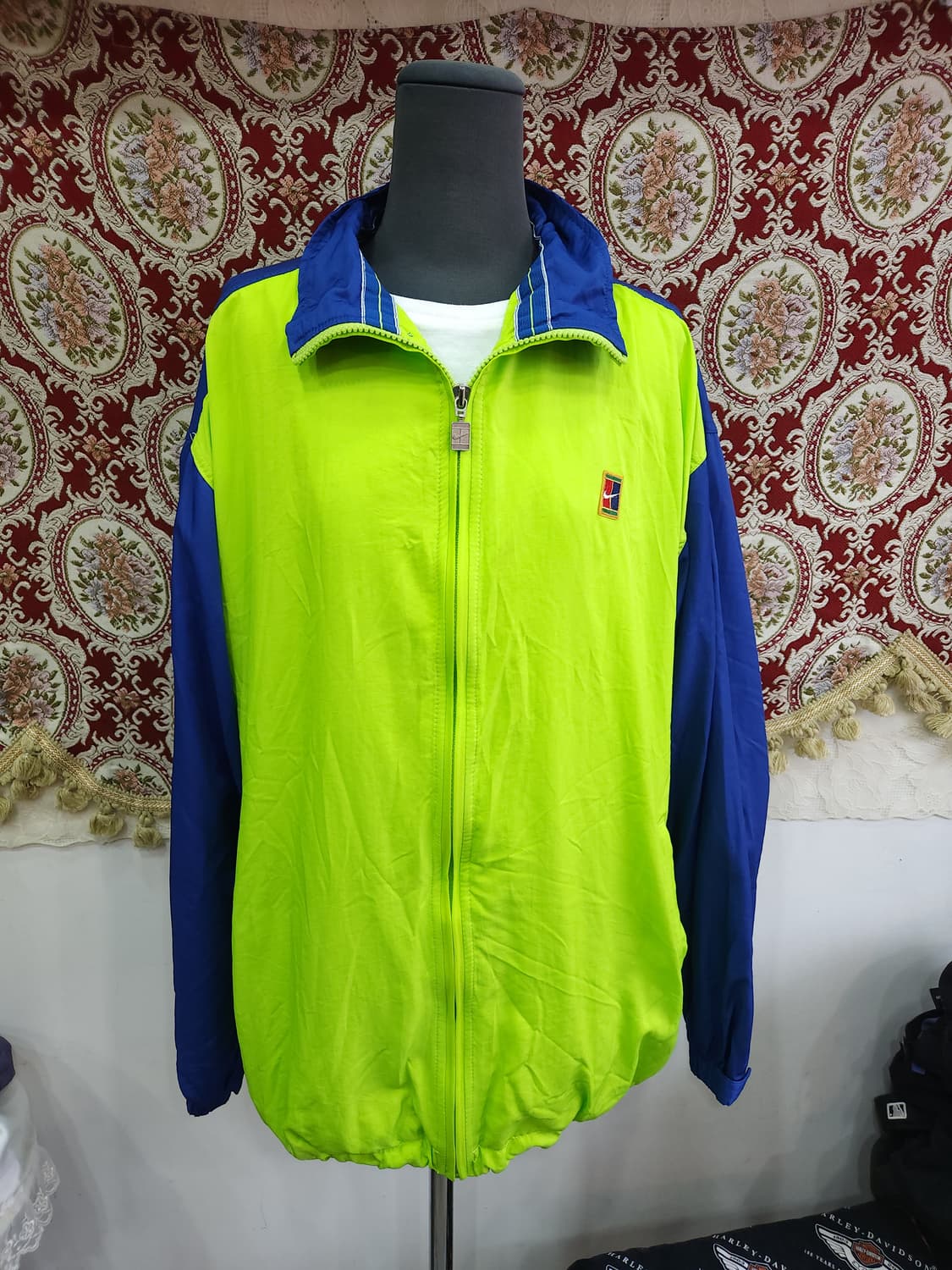 나이키 90s 테니스코트 바람막이 자켓

 상품이미지1