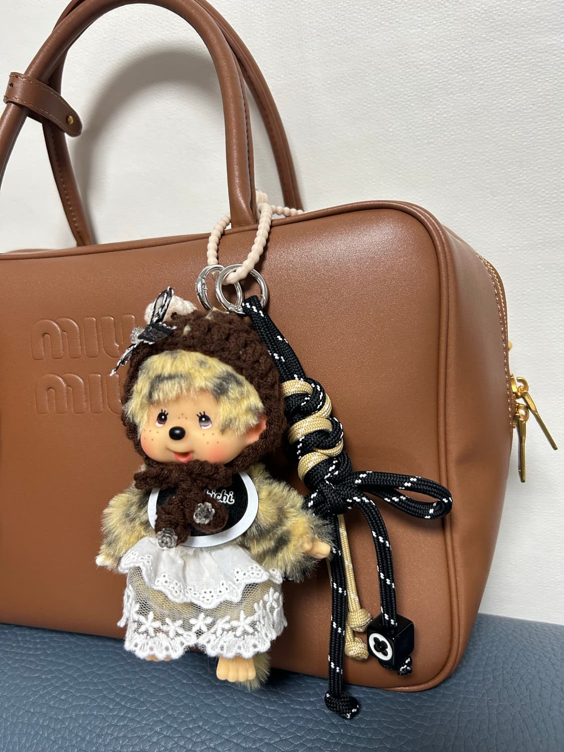 (10)정품몬치치🐆🤎보넷 & 화이트 레이스  커스텀키링 상품이미지8