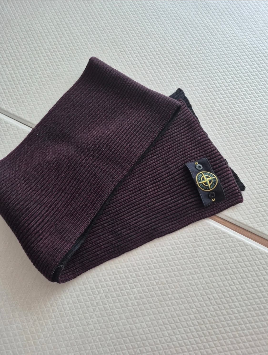 스톤아일랜드 니트 머플러 상품이미지2