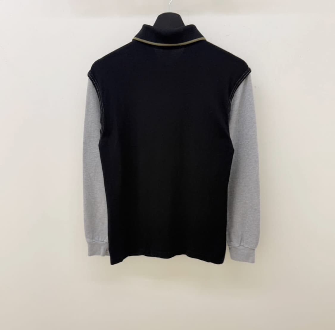 꼼데가르송 셔츠라인 s로고 pk 롱 슬리브 상품이미지5