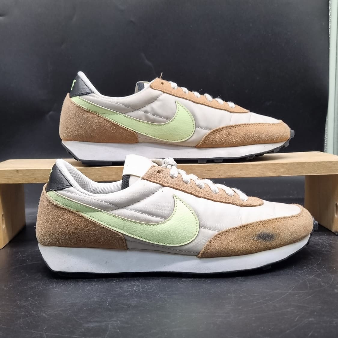 나이키 데이브레이크 스니커즈250 상품이미지1