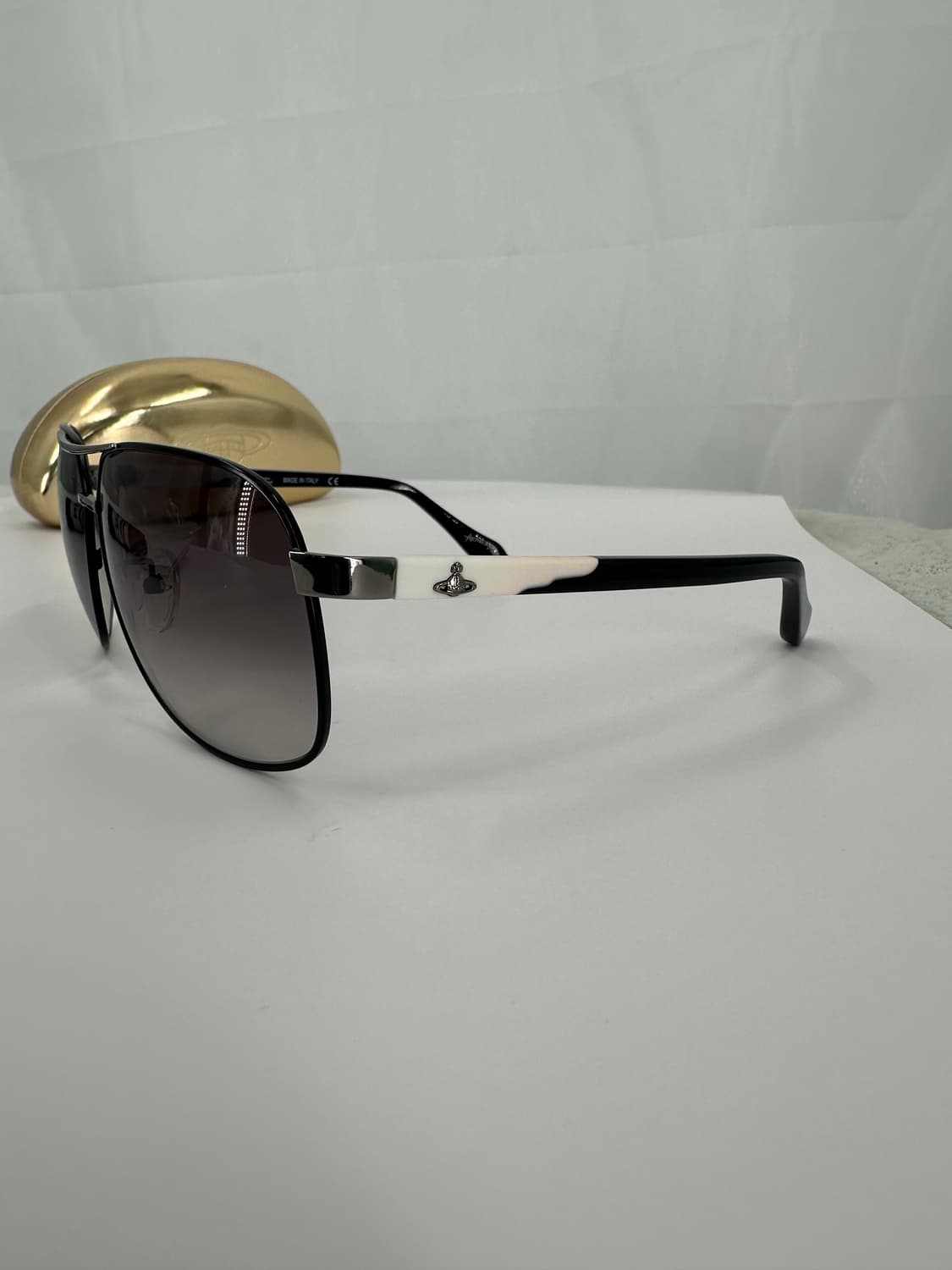 [새상품 무료배송] Made in Italy 비비안 웨스트우드 선글라스 상품이미지1