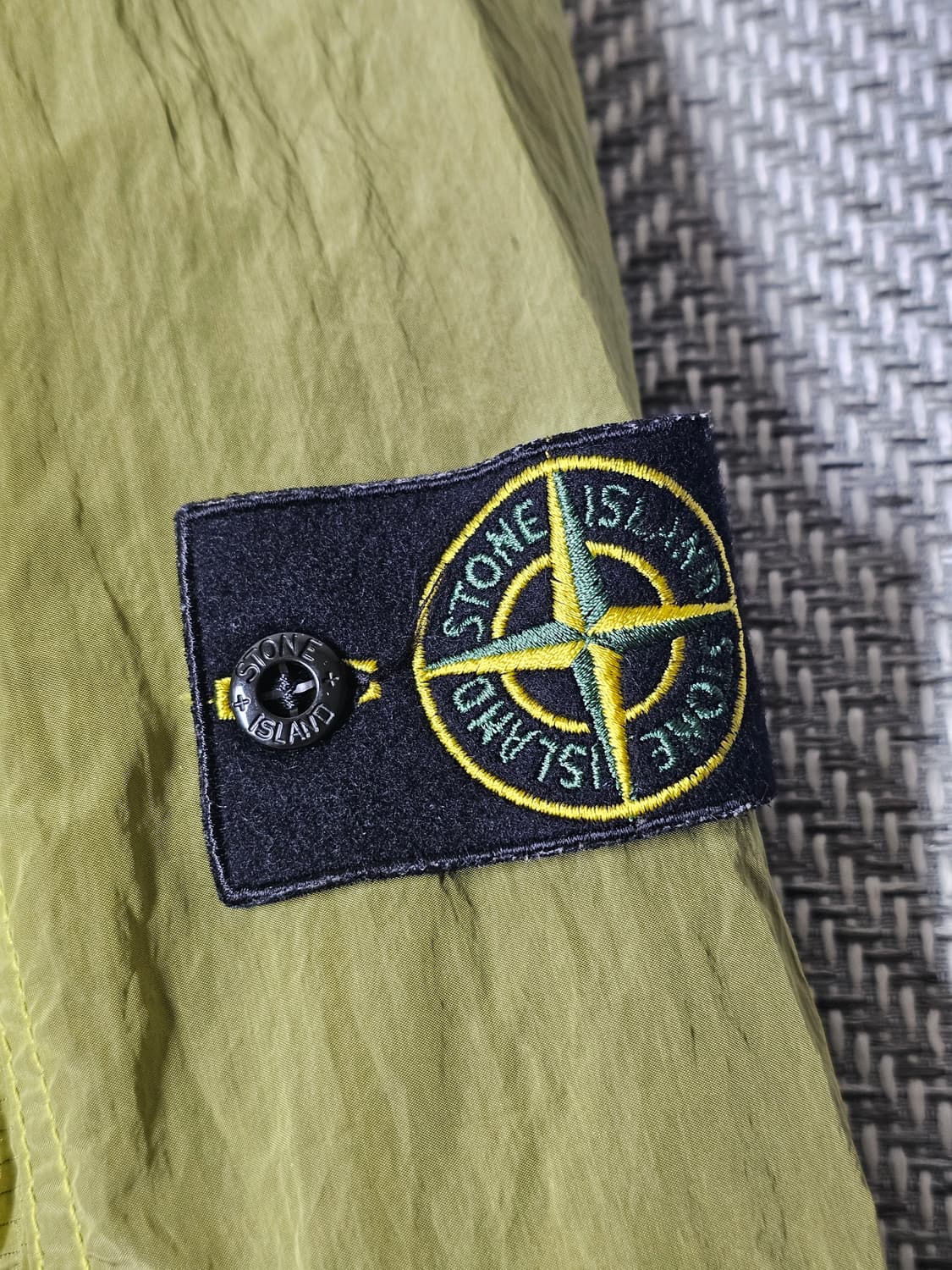 스톤아일랜드 NYLON METAL WATRO RIPSTOP 자켓 상품이미지4