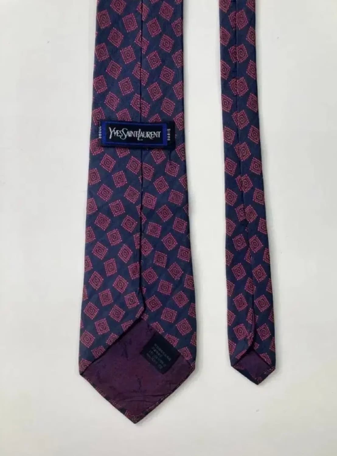 입생로랑 넥타이 상품이미지2