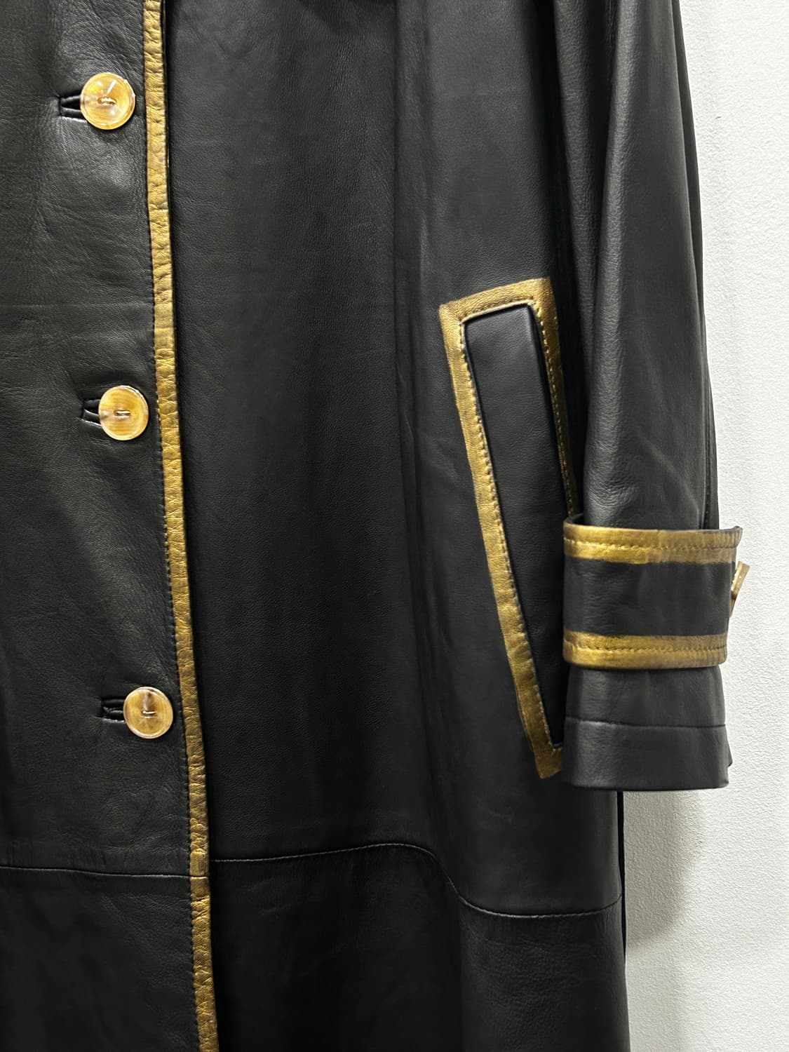 이상봉 양가죽 금장 롱 가죽코트 여성 85 상품이미지5