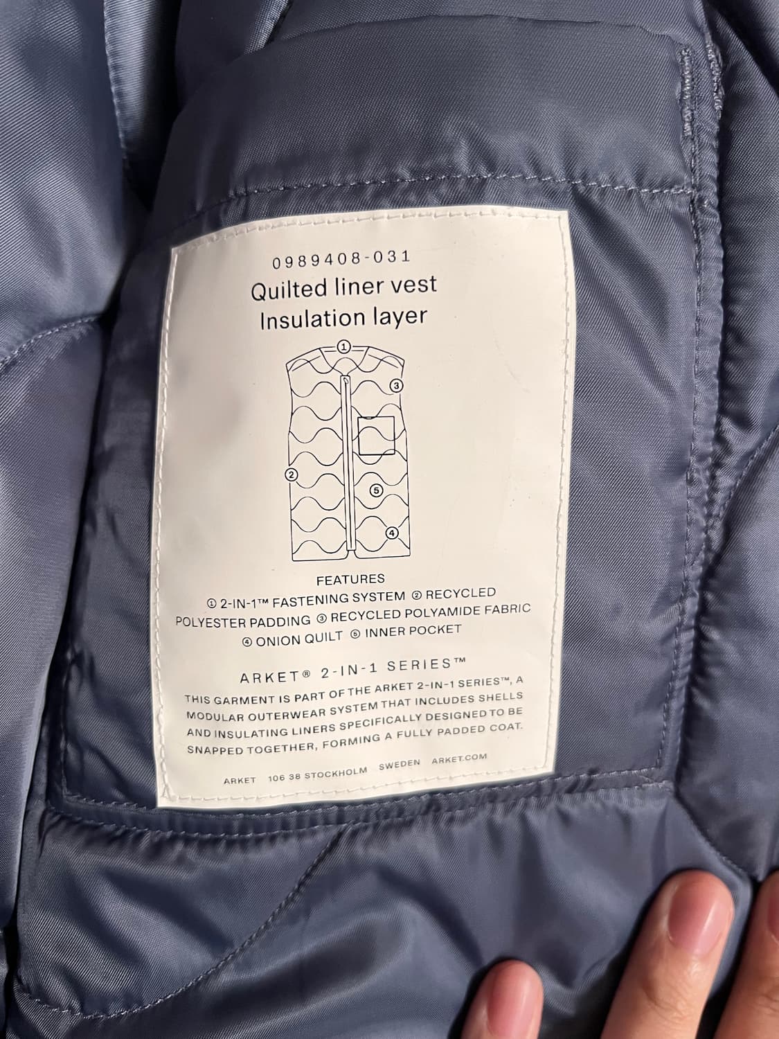 [새상품/XL] 아르켓 퀼티드 라이너 베스트 네이비 상품이미지3