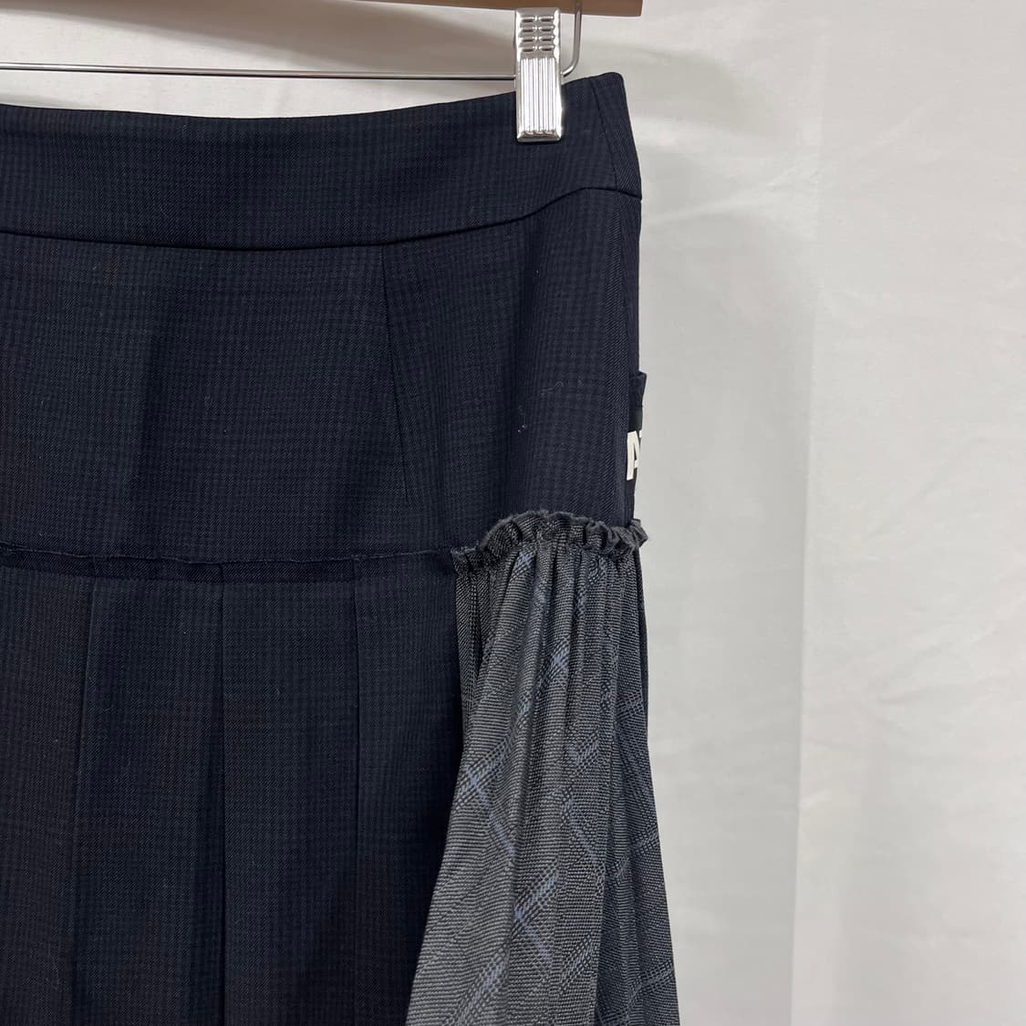 럭키슈에뜨 컬러 믹스 플리츠 스커트 상품이미지5