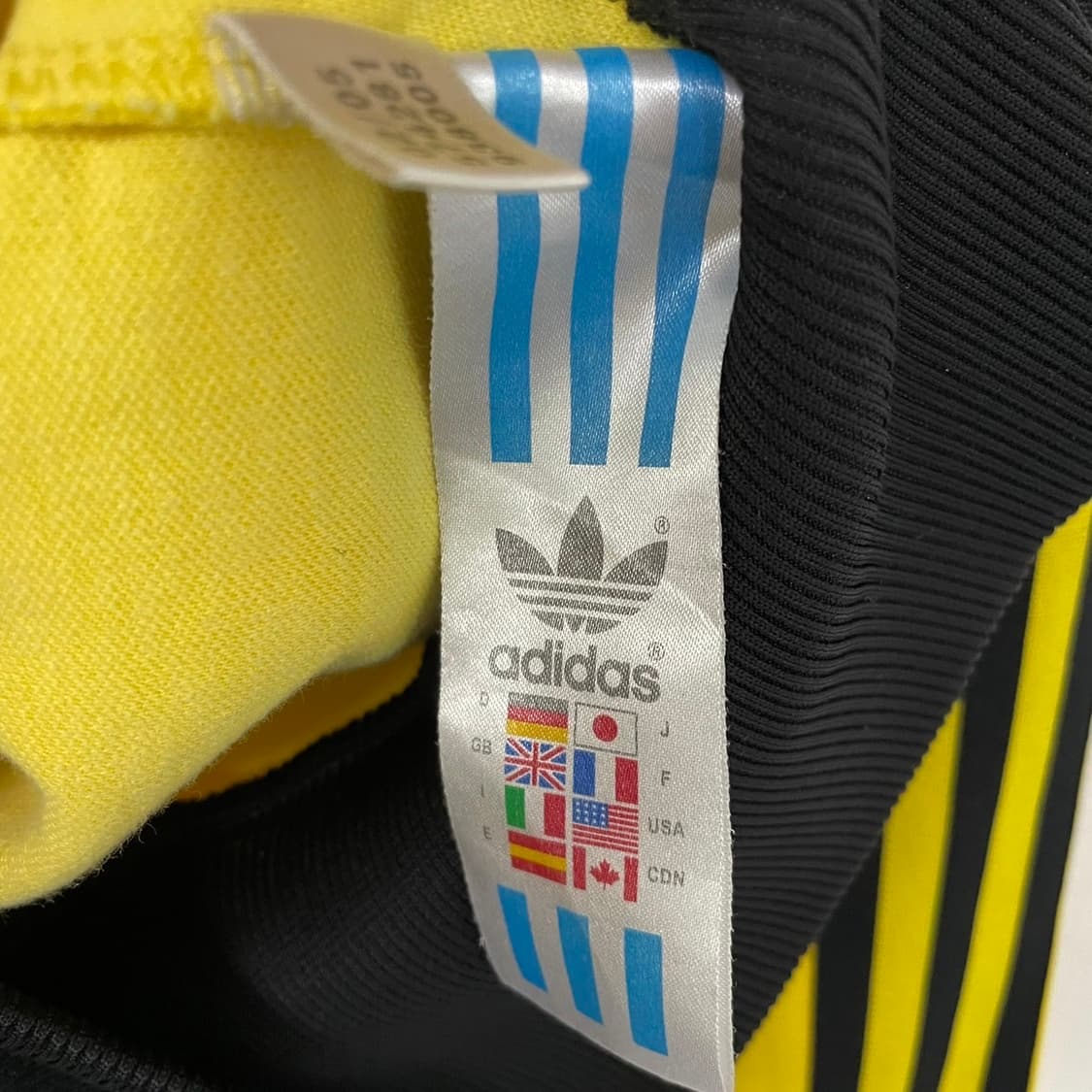 아디다스 베켄바우어 트랙탑 져지 옐로우 블랙 상품이미지5
