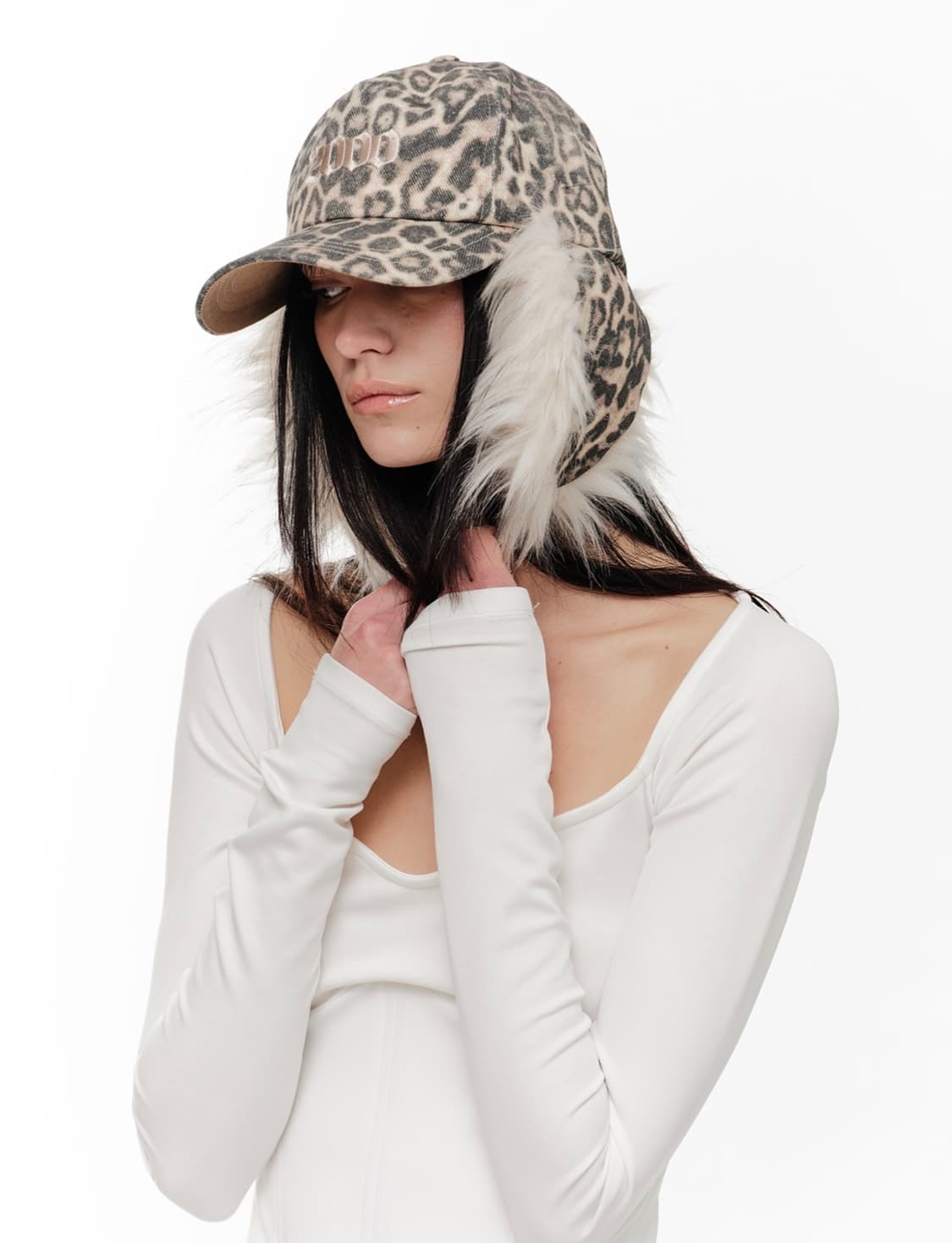 2000아카이브스 퍼 이어플랩 캡 레오파드 상품이미지2