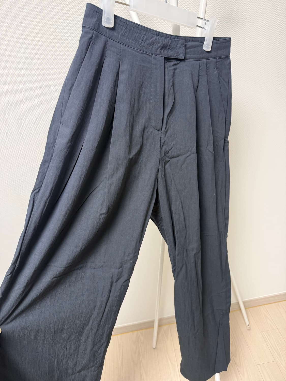 룩캐스트 애니 투 턱 와이드 팬츠 m 네이버 상품이미지6