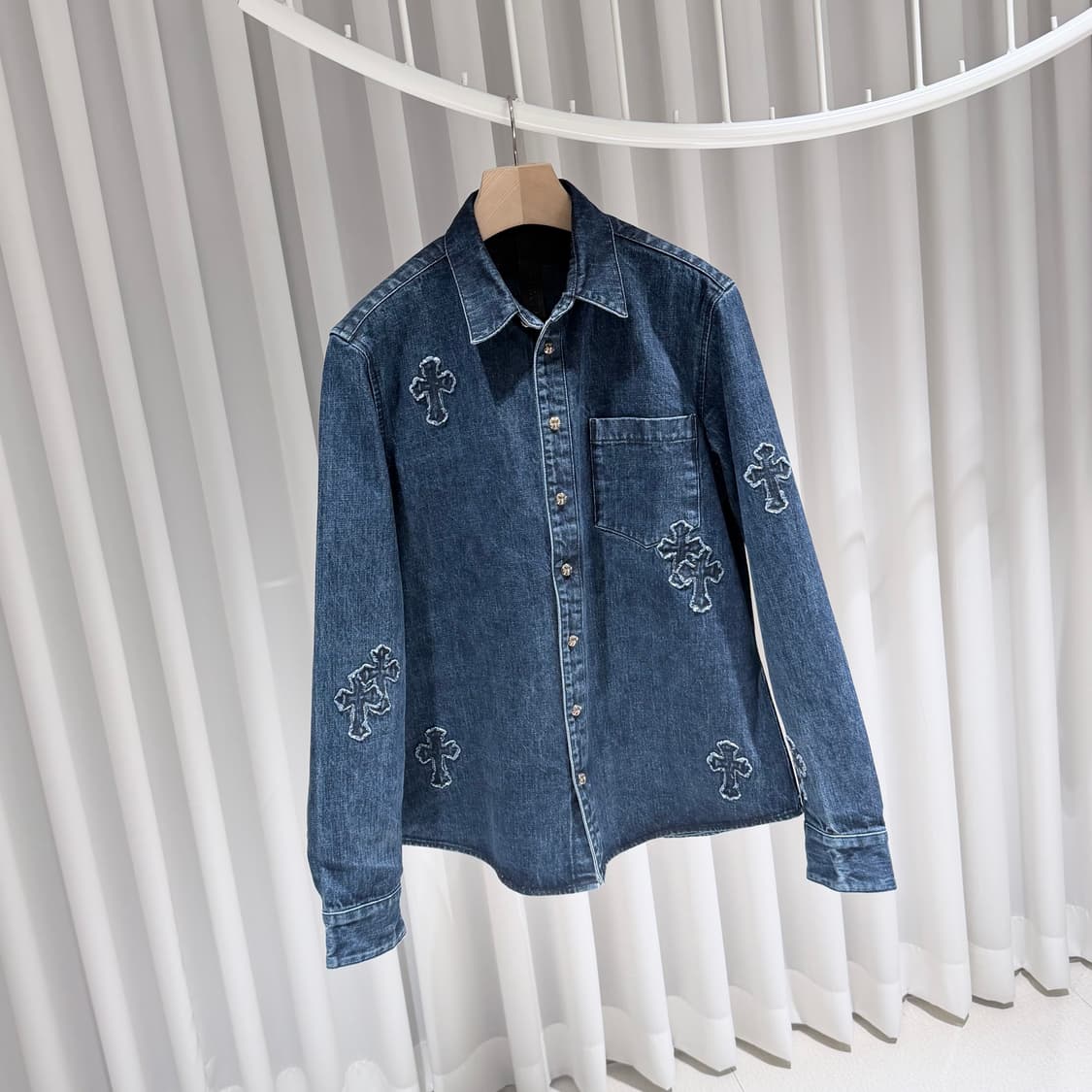 (A+/XL) / 크롬하츠 패치 에토르 데님 청 셔츠 상품이미지3