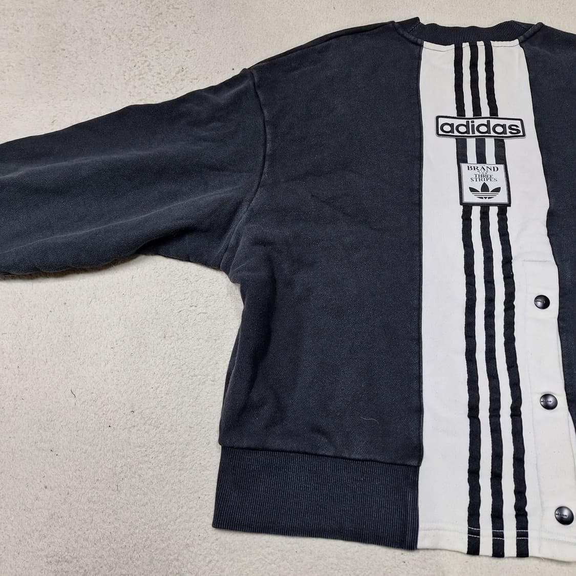 아디다스  오버핏맨투맨M 상품이미지5